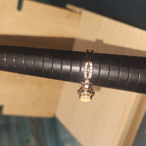 New Opal Ring size 6.5 - Picture 7 of 9